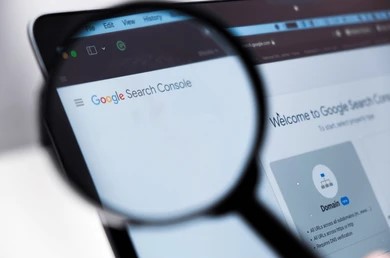 نمایه ای از سرچ کنسول و برسی دقیق 